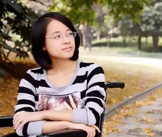从双耳失聪到清华博士：一个瑶族女孩的励志人生