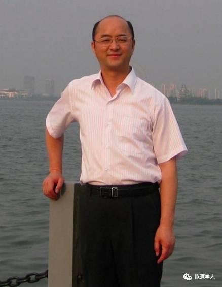 每日一师（37）华中科技大学 黄云辉 教授